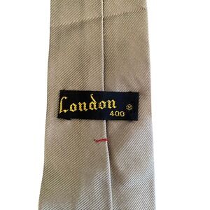 Vintage London 400 The Hecht‎ Co DC Silk Tie Champagne Gold Ribbed Texture 2617